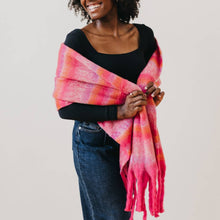 Load image into Gallery viewer, Pretty Simple - Adventure Ombre Scarf: Gray