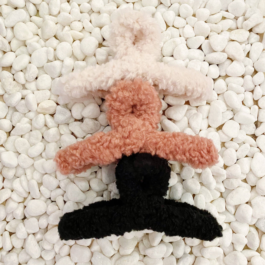 Ellison+Young - Teddy Love Hair Claw Set Of 3