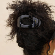 Load image into Gallery viewer, KITSCH - Black Flat Cloud Clip - Large
