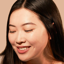 Load image into Gallery viewer, Jason Wu Beauty - TINTED MOISTURIZER MEETS CC CREAM - Shade 02
