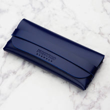 Load image into Gallery viewer, FREYRS Eyewear - Camilla Acetate Womens Rectangular Sunglasses: Black
