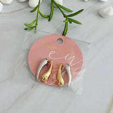 Load image into Gallery viewer, Ellison+Young - Front And Back Sleek Earrings

